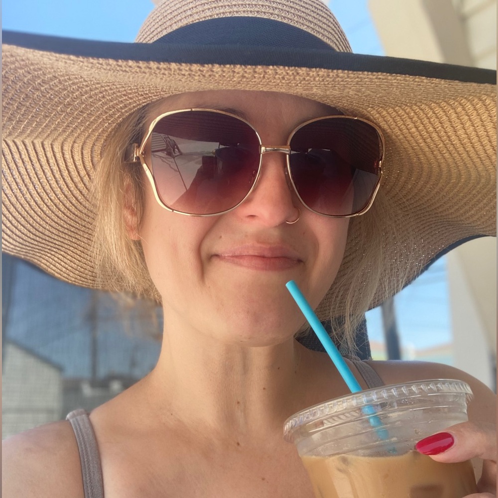 Welcome to, Studio Bee Corner 💕 - Picture 6 of 8